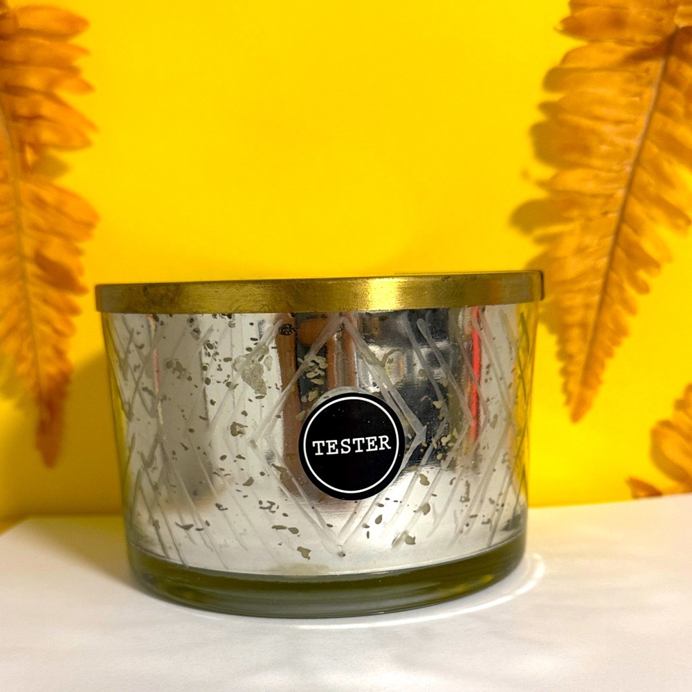 Silver and Gold Candle Aloha Orchid 15oz
